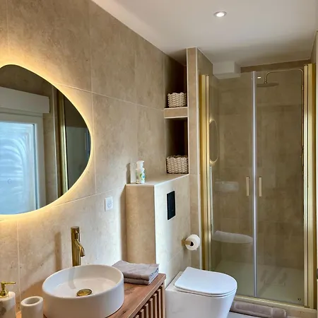 1 Centre-ville, Gare Apartman