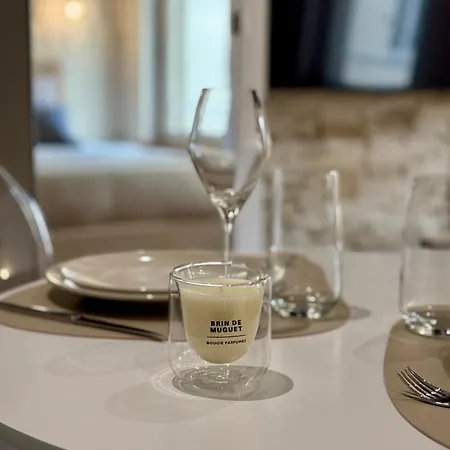 1 Centre-ville, Gare Apartman