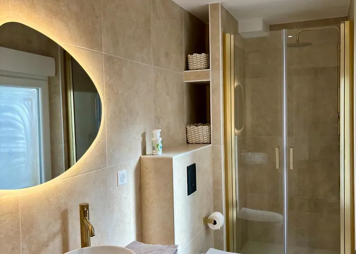 1 Centre-ville, Gare Apartment